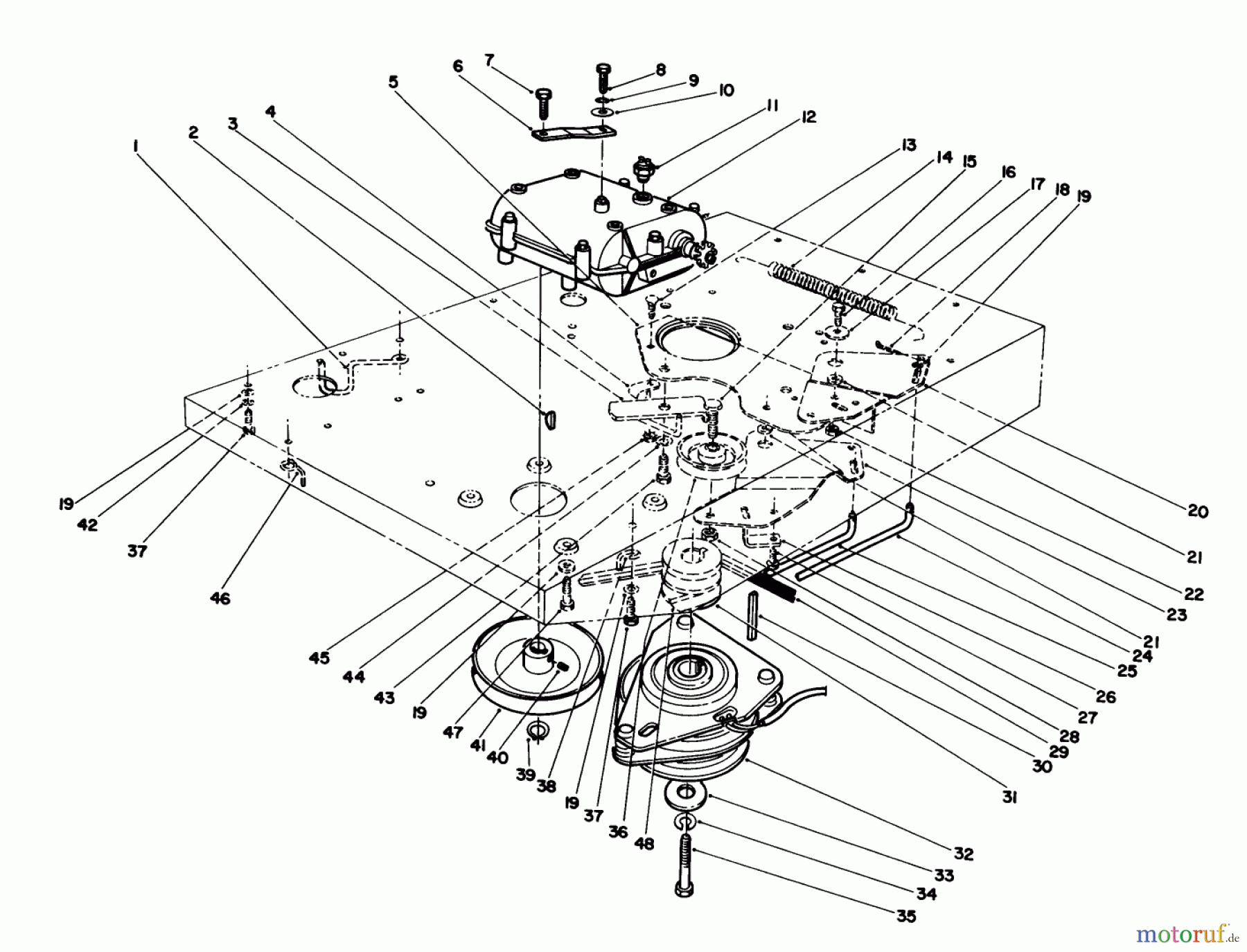  Toro Neu Mowers, Rear-Engine Rider 55600 - Toro HMR-1200, 1989 (9000001-9999999) TRANSMISSION & CLUTCH ASSEMBLY