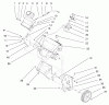 Toro 38415 (2400) - CCR 2400 Snowthrower, 1997 (7900001-7999999) Listas de piezas de repuesto y dibujos ENGINE & FUEL TANK ASSEMBLY